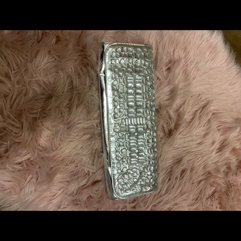 Clutch handbag